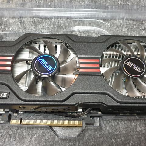 ASUS Nvidia GTX560 Ti DCII selges