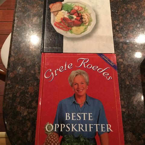 Kokebøker av Jeanette og Grete Roede