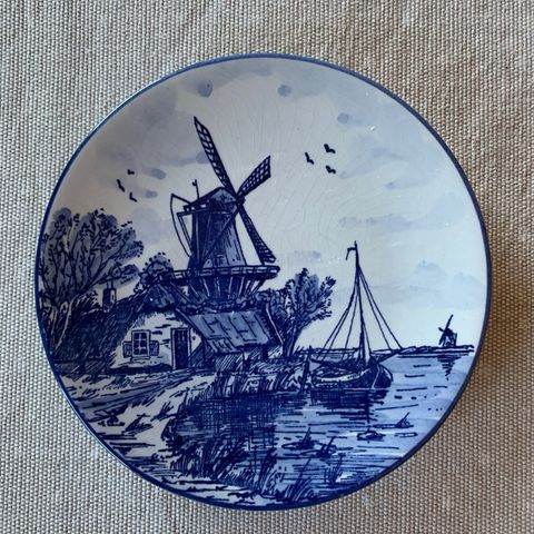 Blue Delft platte i keramikk/stengods - Nederland