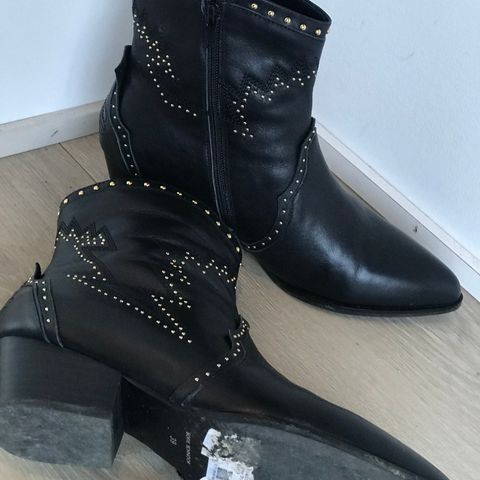 Sofie Schnoor boots str 39