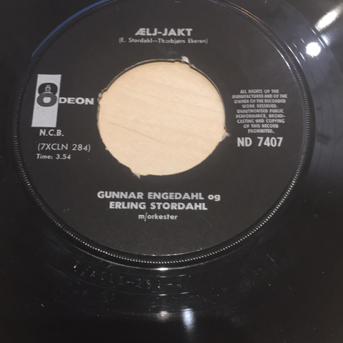 Gunnar Engedahl Og Erling Stordahl - Storfiskervalsen / Ælj-jakt(7" singel)