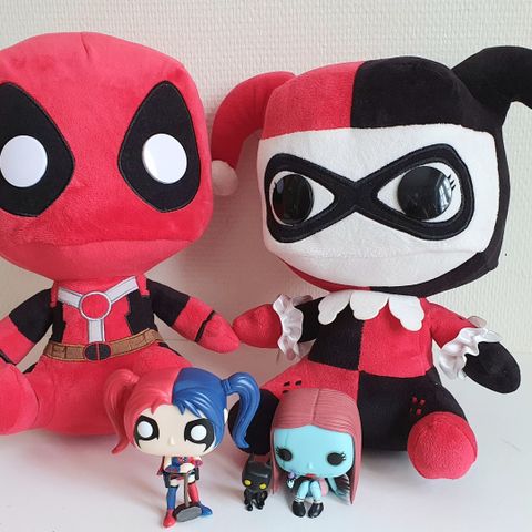 Funky pop Harley quinn, Sally seated, Jumbo pop plushies: Harley quinn, Deadpool