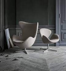 Arne Jacobsen / Fritz Hansen - Egget & Svanen som er shabby