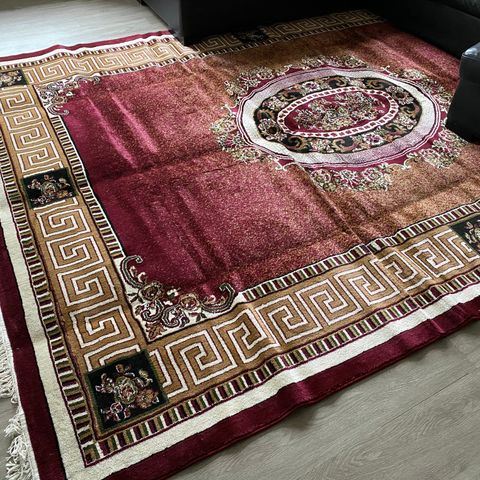 Stort gulvteppet fra Unique Ideal Quality Carpet & Rug