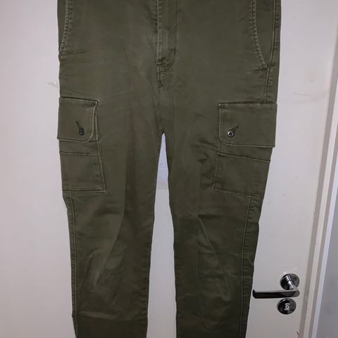 Levi’s cargo