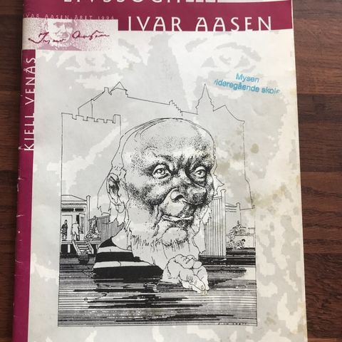 hefte .Livssoga åt Ivar Aasen.Kjell Venås