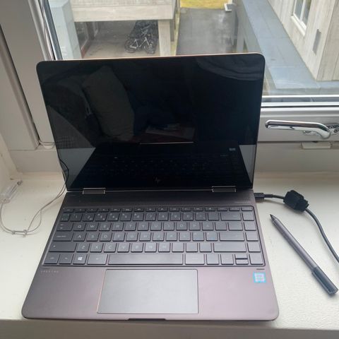 HP Spectre x360 13" med touch-pen til salgs!