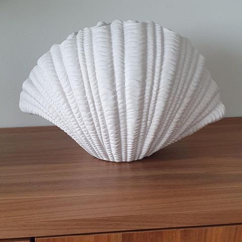 Vase Shell fra By On