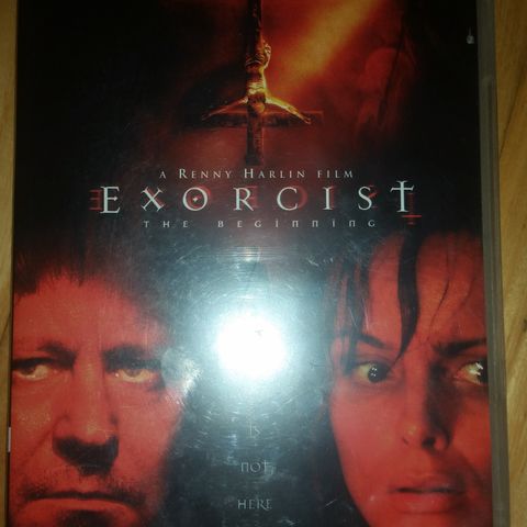 Exorcist The Beginning. ( Stellan skarsgård m/flere). fra 2004.