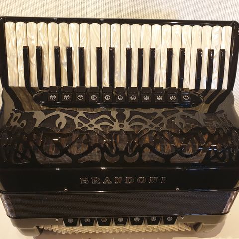 BRANDONI modell 130PJ1 - KAMPANJEPRIS! Førpris kr. 78900,-