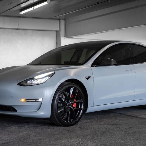 20" TESTVINNER CONTINENTAL VINTERHJUL TIL TESLA MODEL 3 PERFORMANCE!