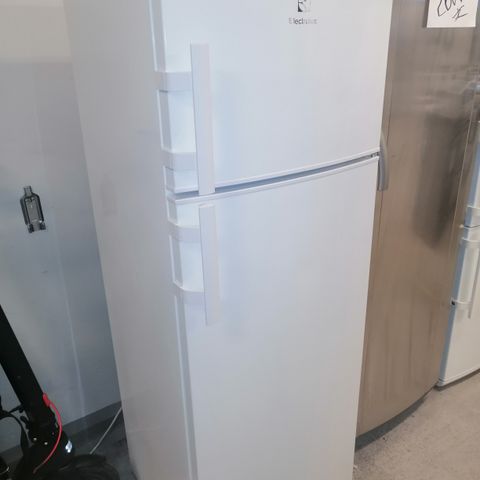 Elektrolux kjøleskap med frysedel oppe(H 159 cm)