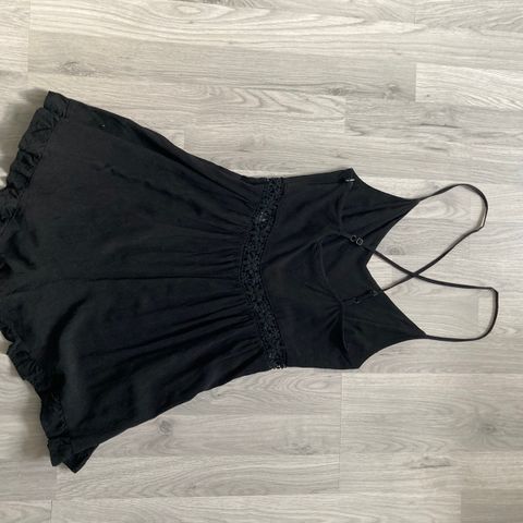 SOMMER ☀️ Søt jumpsuit-shorts + Myk og tøff jeansshorts