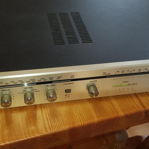 ITT HIFI 8030 receiver