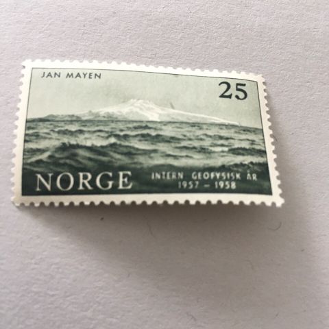 Norske frimerker 1957