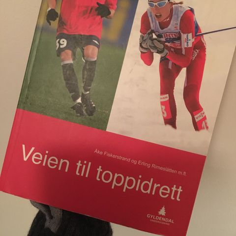 Veien til toppidrett, bok