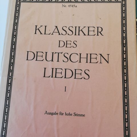 Notehefte Klassiske tyske sanger.  Edition Peters Nr 4545a.