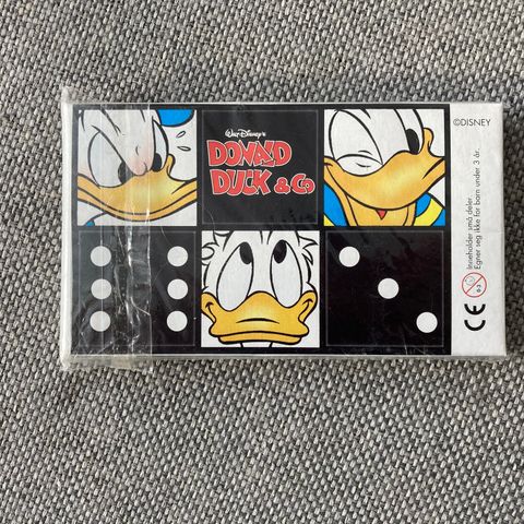 Donald duck domino!