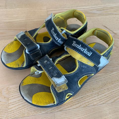 Timberland sandal med borrelås strl 33