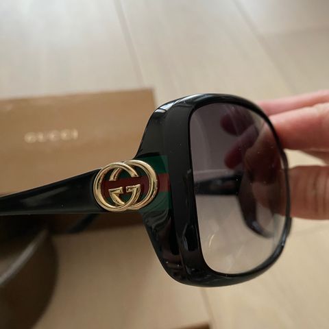 GUCCI solbrille