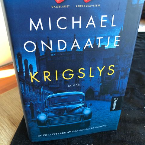 Krigslys - Michael Ondaatje