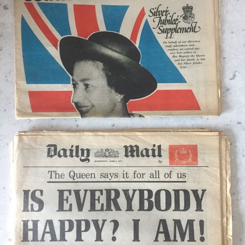 2 Vintage 1977 Daily Mail (UK) Newspapers - Queen Elizabeth Silver Jubilee