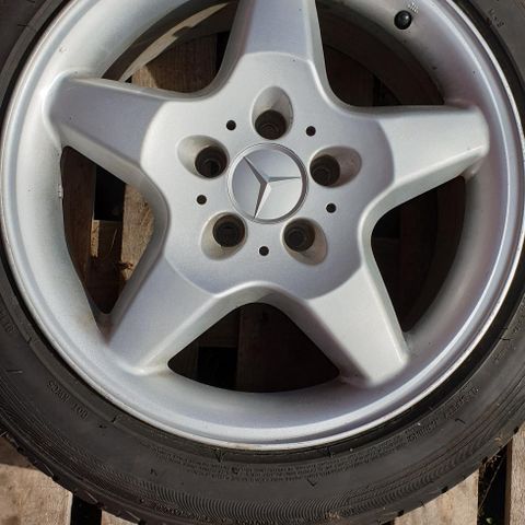 215/55-R17 , 5 x 112 boltsirkel , et 35