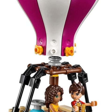 LEGO Friends 41097 Heartlakes varmluftballong (utgått)