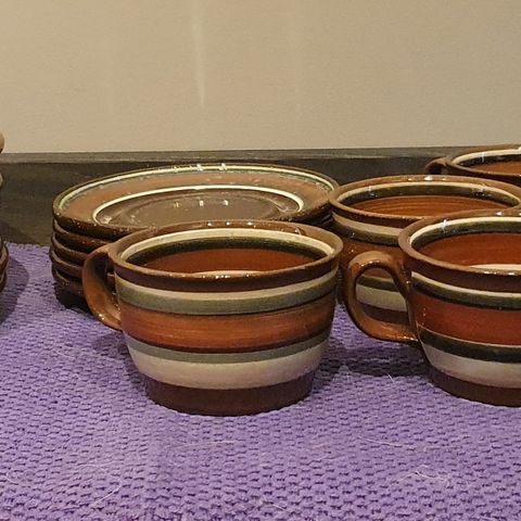 Norsk  keramikk servise fra GRAVEREN