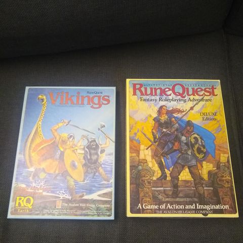 Rune quest, Vikings, samt AD&D trading cards 1991 (rollespill) - selges