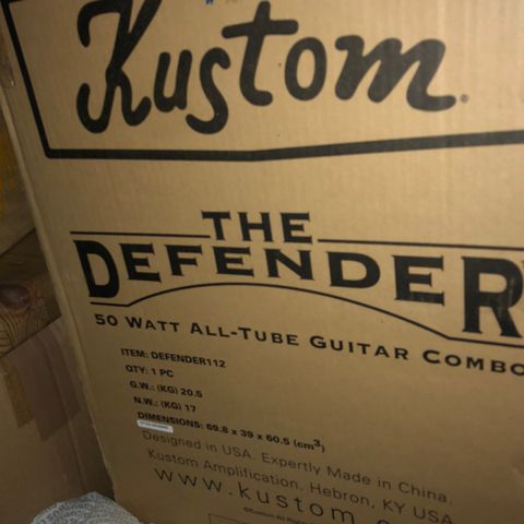 gitarforsterker. Kustom  The Defender 50w