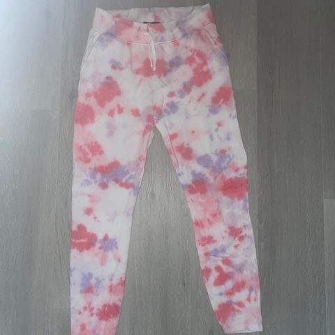 Bik Bok tie dye joggebukse (passer s/m)