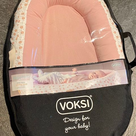 Voksi Baby Nest Premium (babyrede/seng) pent brukt selges