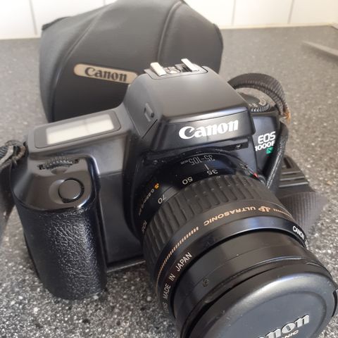 canon eos1000FN....- canon zoom EF 35 - 105 mm