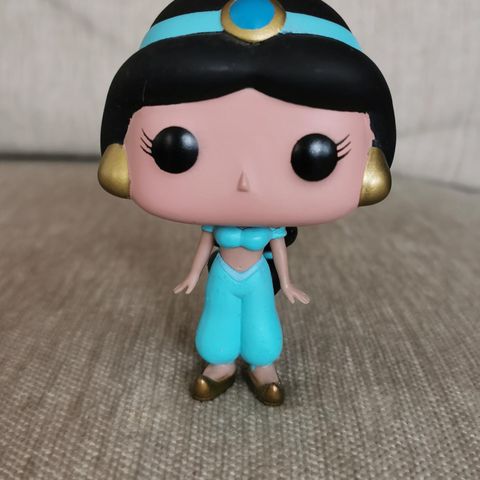 Jasmin funko selges