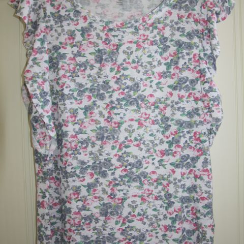 ChG Elle ruffle top, t-shirt med blomster, str 146/152