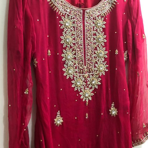 Pakistansk/indisk shalwar kameez