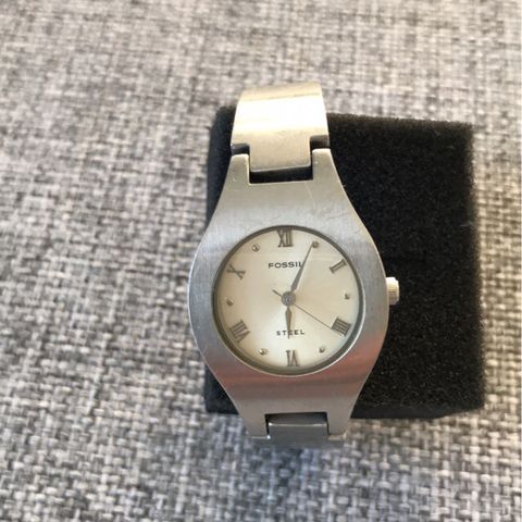 Klokke fra Fossil / dameur / retro