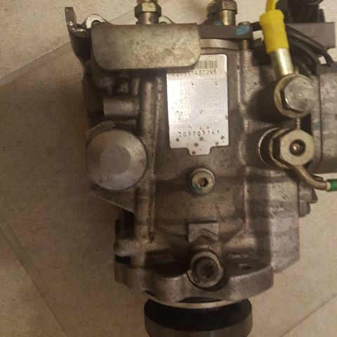 Diesel pumpe Nissan Almera  TD