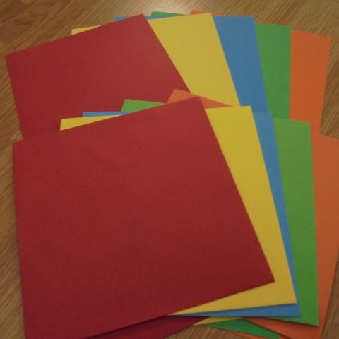 Fargede kort og konvolutter