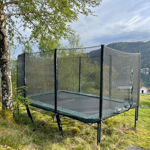 Trampoline  vurderes solgt