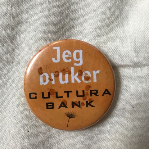 Gratis: Button fra Cultura Bank <3