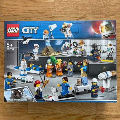 Ny/Uåpnet LEGO City 60230 Figursamling - Romforskning