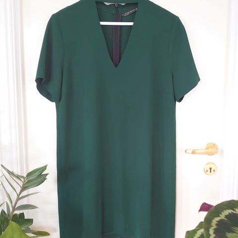 Mørkegrønn Zara Shift dress, str. M