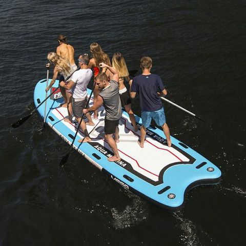 Mega SUP (stand up paddle board) til leie - på Solastranden