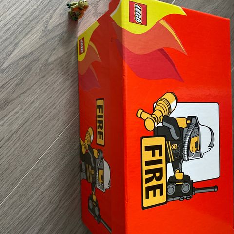 legoboks til oppbevaring