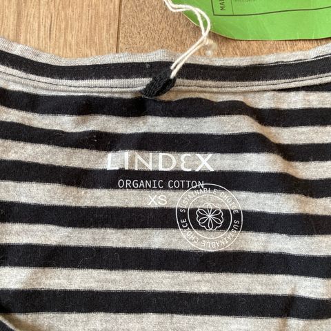 Topp Organic Cotton by Lindex Stretch XS/S Ny med tag