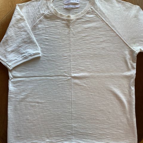 Zara t-shirt offwhite str. L