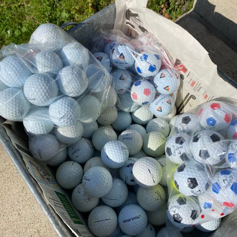 Tusenvis av golfballer skal bort