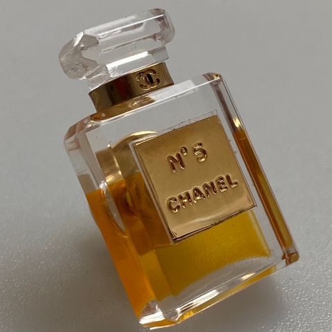 CHANEL Brosje/Pin - Chanel No5 Parfymeflaske